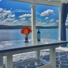 Million Dollar Views: Lakefront, Dock, Kayaks+More