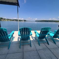Magnolia House Dock, Kayaks, Games, Fire Pit