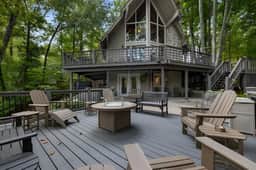 Water's Edge-Lakefront Cabin W/Dock, Views, Etc.