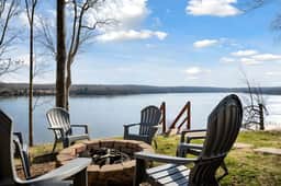 Million Dollar Views: Lakefront, Dock, Kayaks+More