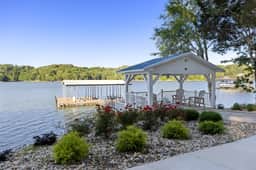 Sunrise Cove-Lake Mansion On The Hill W/ Panoramic Views & Dock