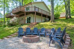 Lucky Dozen Lakehouse