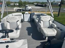 Tritoon Boat Rental