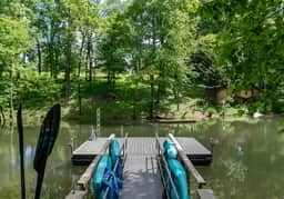 Lakeside Retreat-New Lakeside Home w/kayaks, Game Room, Billiards