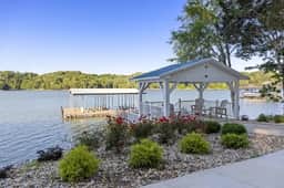 Sunrise Cove-Lake Mansion On The Hill W/ Panoramic Views & Dock
