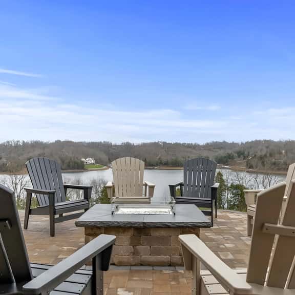 Sunrise Cove-Lake Mansion On The Hill W/ Panoramic Views & Dock - Image 1