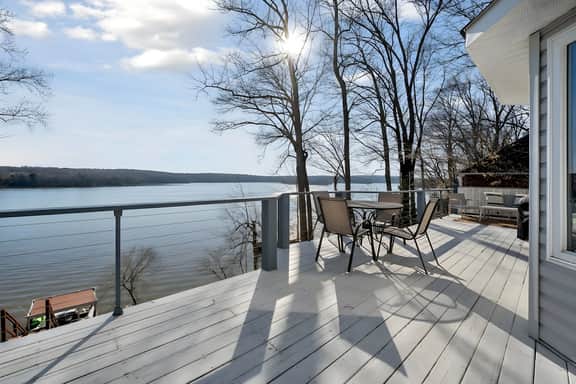 Million Dollar Views: Lakefront, Dock, Kayaks+More