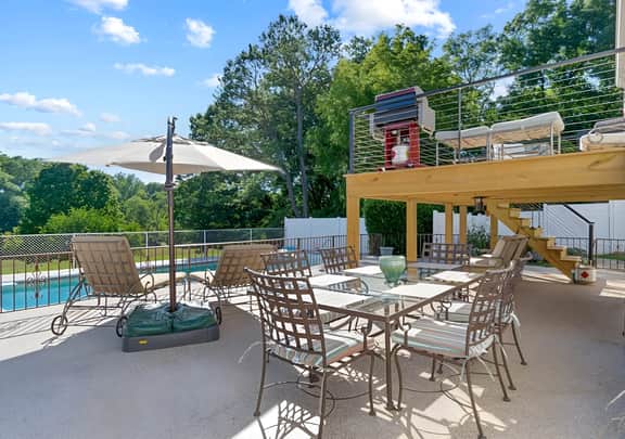 Poolside Paradise