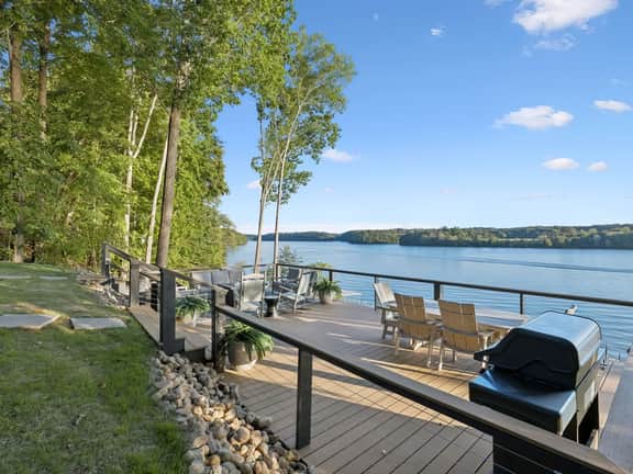Million Dollar Views + Luxury + Infinity Deck