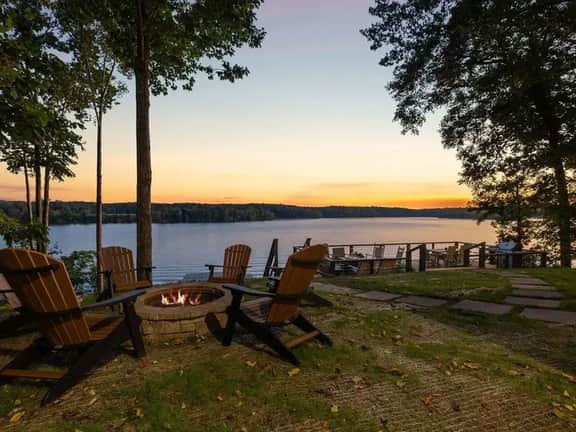 Million Dollar Views + Luxury + Infinity Deck