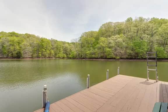 Haven Hideaway w/Dock/Slip, Fire Pit, Game Room, Kayaks
