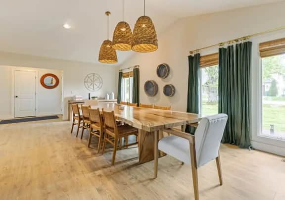 Modern Charm