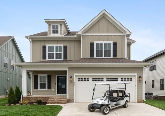 Reflections Retreat with Golf Cart, Game Room, Fireplace, Pool
