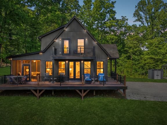Hasty Hollow Cabin