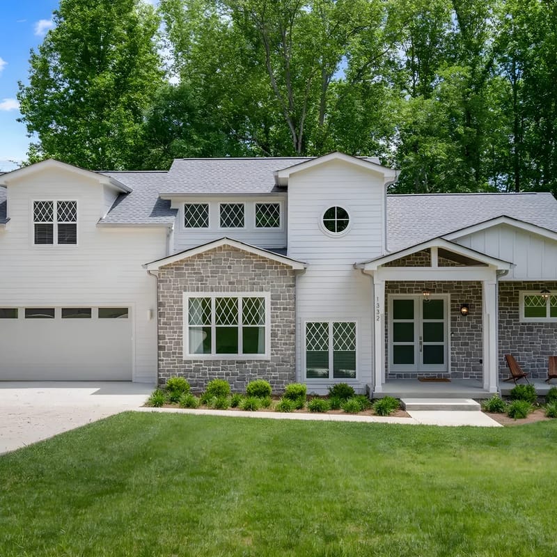 Lakeside Retreat-New Lakeside Home w/kayaks, Game Room, Billiards